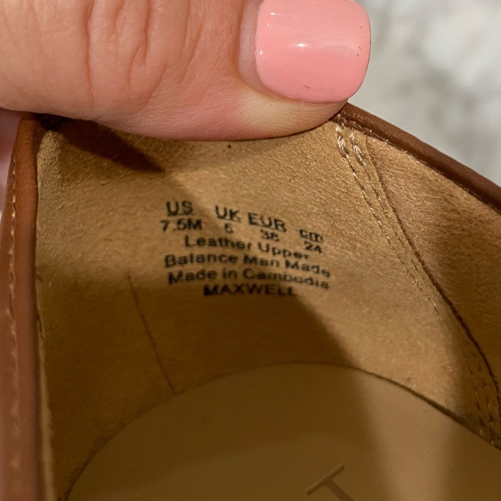 Naturalizer Maxwell Women's Tan Leather Ballet Flats Feminine - Picture 6 of 7